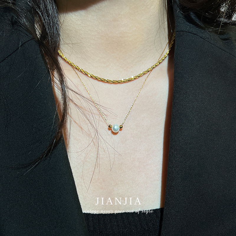 双层叠戴小众高级感淡水珍珠项链单戴钛钢18K锁骨链颈链一款三戴