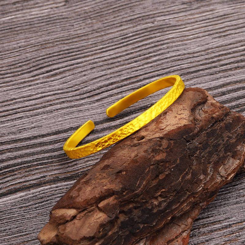 黄金手镯女款足金999古法实心素圈锤纹开口可调节手环送女礼刻字