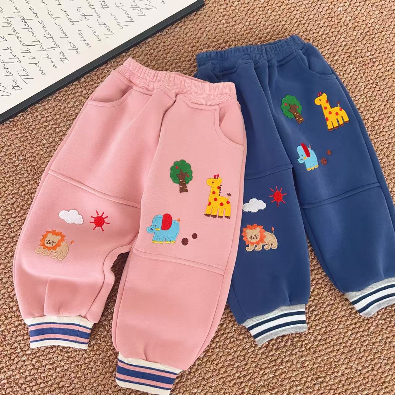 日系新款加绒小动物儿童长裤男童女童裤子加绒运动卡通保暖休闲裤