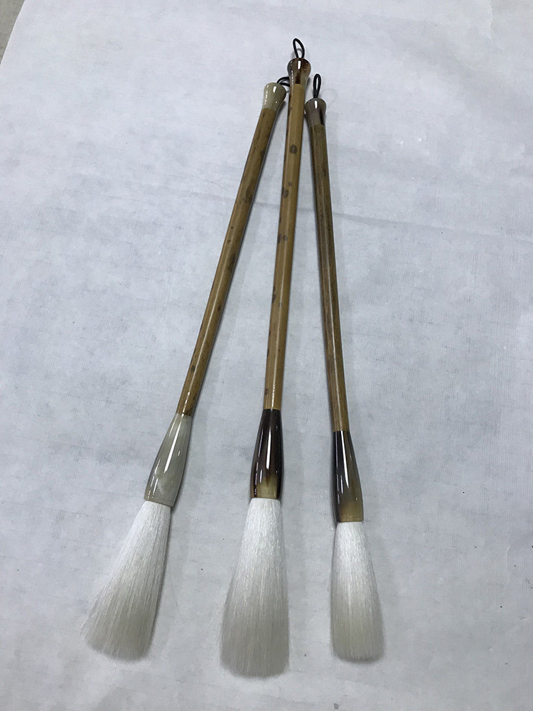精品高档毛笔细嫩光锋高端纯羊毛加长老花竹笔杆花白牛角笔斗湖笔