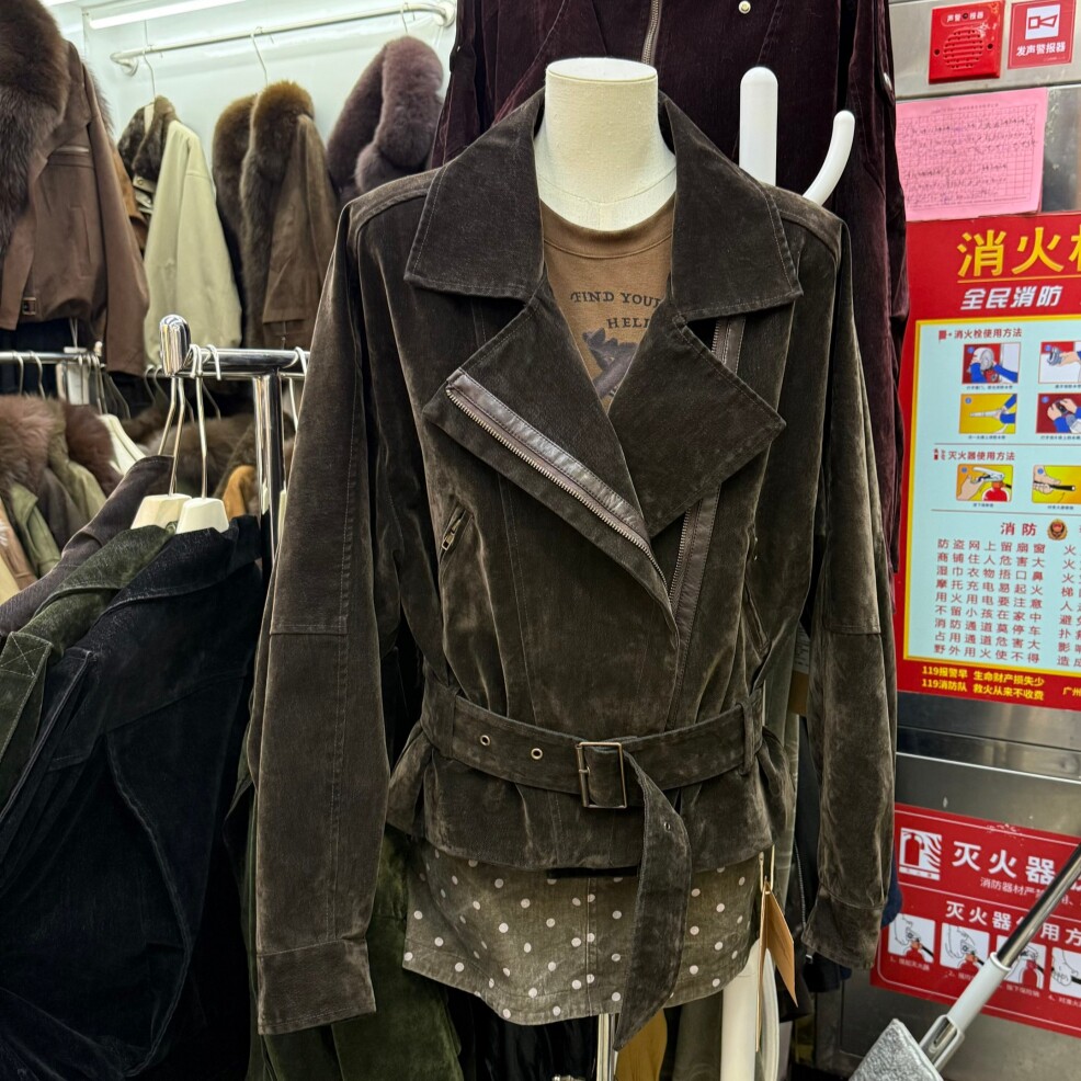 复古植绒牛仔机车短外套女收腰