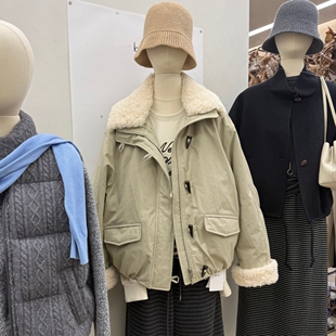 十三行羊羔毛翻领羽绒派克服女2026冬韩版休闲宽松牛角扣羽绒外套