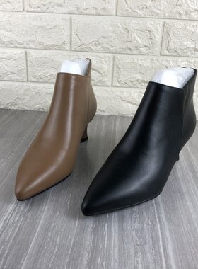 真皮牛皮女靴尖头时尚短靴