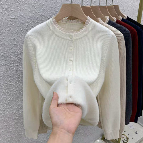 秋冬蕾丝领加绒针织开衫单排扣设计保暖软糯温柔风内搭外穿毛衣