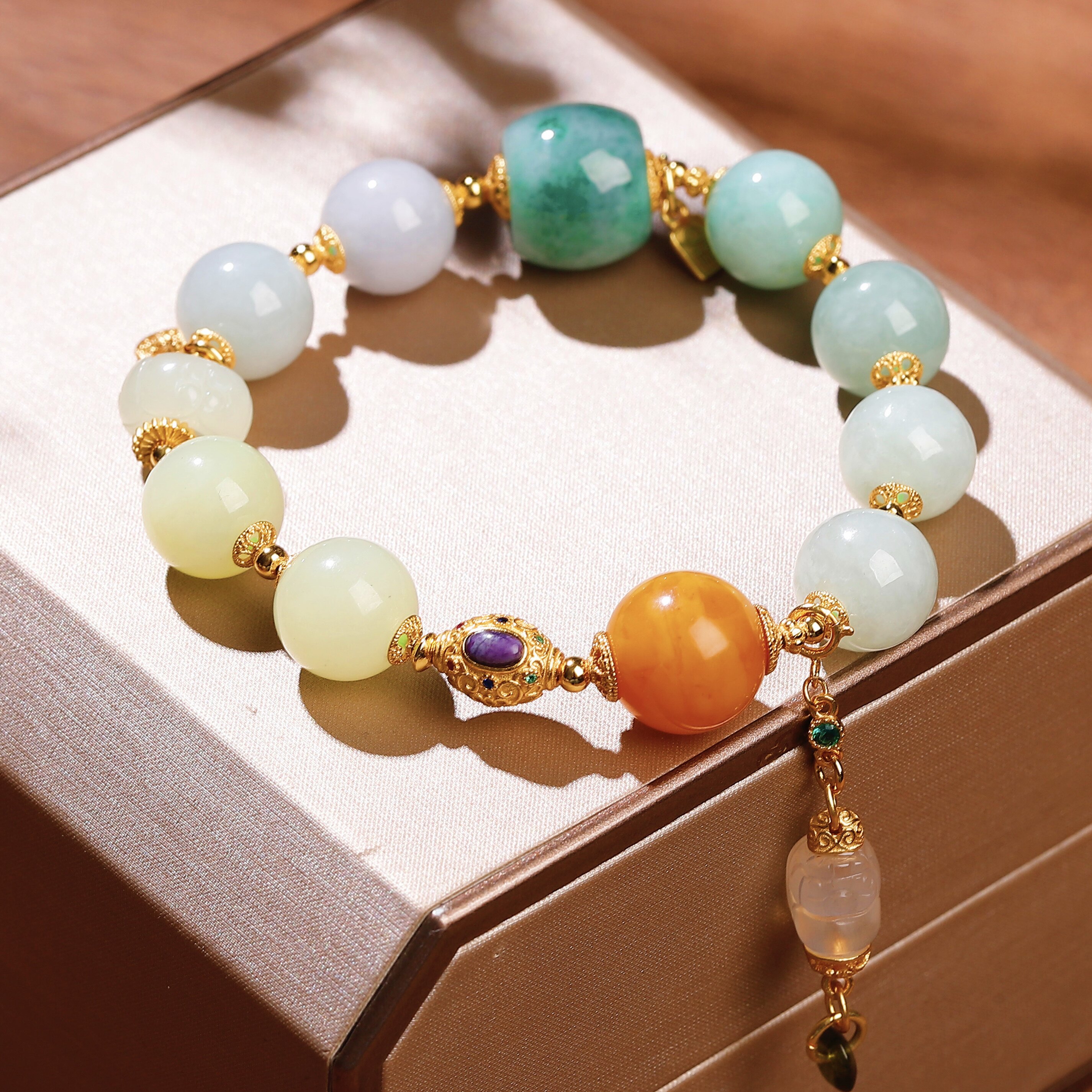 天然A货缅料渐变翡翠圆珠手链月光石貔貅蜜蜡和田玉跑环手串925银