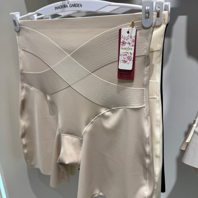 潘多拉花园收腹裤21216隐形瘦腰高腰提臀无痕不夹臀平角包臀短裤