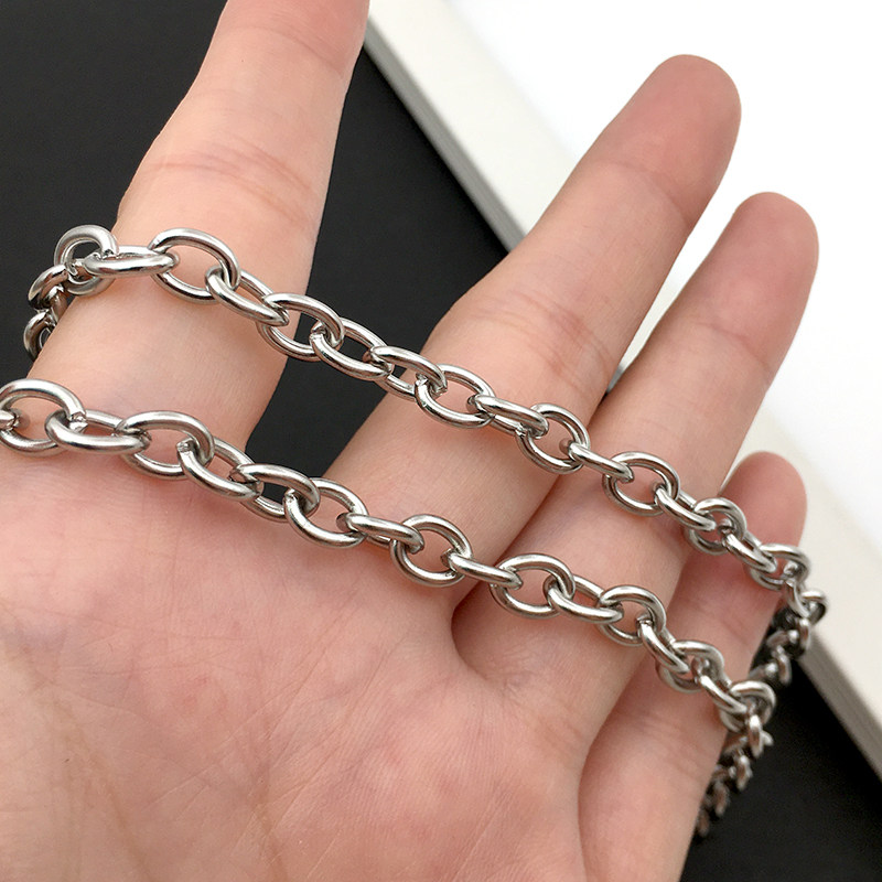 1 개의 수직 십자가 스테인레스 스틸 팔찌 25CM O 자형 체인 티타늄 스틸 체인은 녹슬지 않으며 DIY 체인 복고풍 스타일이 될 수 있습니다