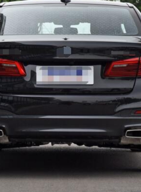 适用于18-23年宝马新5系 后杠灯M 525 530 540li反光片 红色板G38