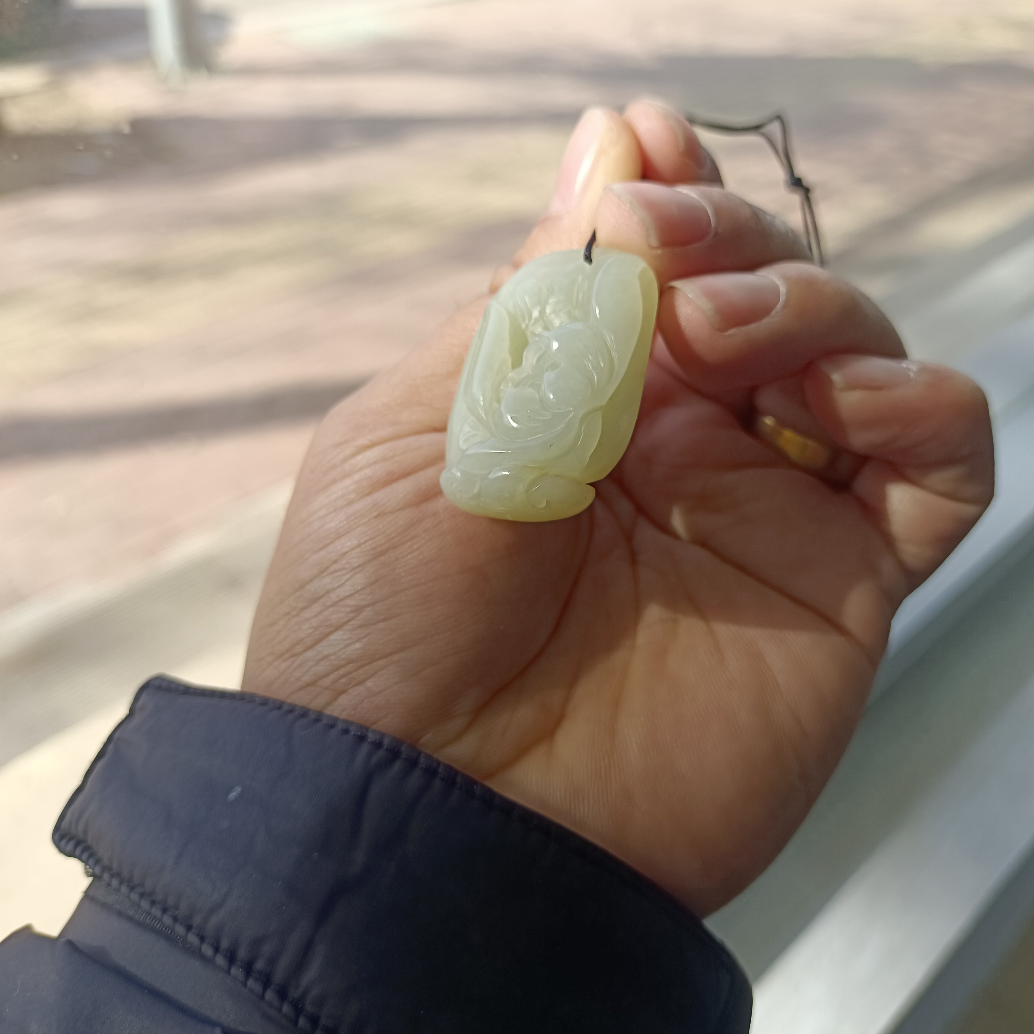 一物一拍天然新疆和田玉籽料莲花吊坠玉坠坤圣珠宝玉文化产业园