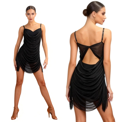 黑纱闪钻缀身，舞房的高光战袍！