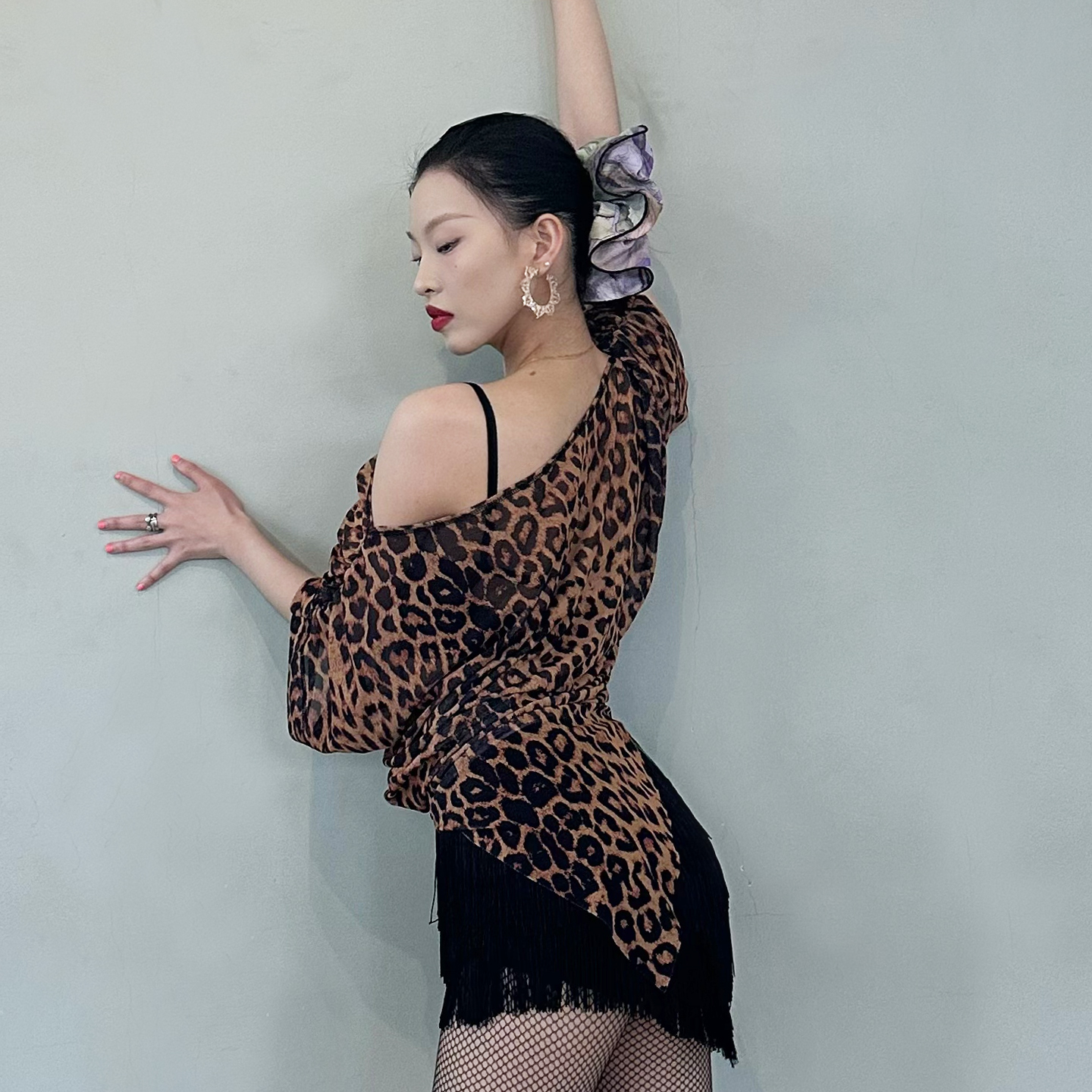 ZS豹纹网】拉丁舞国标舞女舞蹈练功服宽松练功服罩衫跳舞上衣Y402