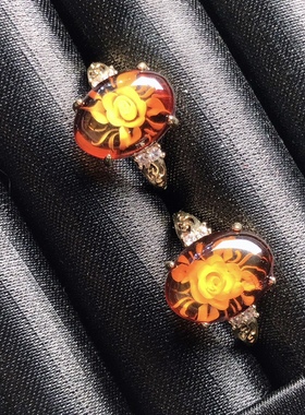 F132天然血珀雕花戒指活口 阴雕刻10x14mm防过敏琥珀花