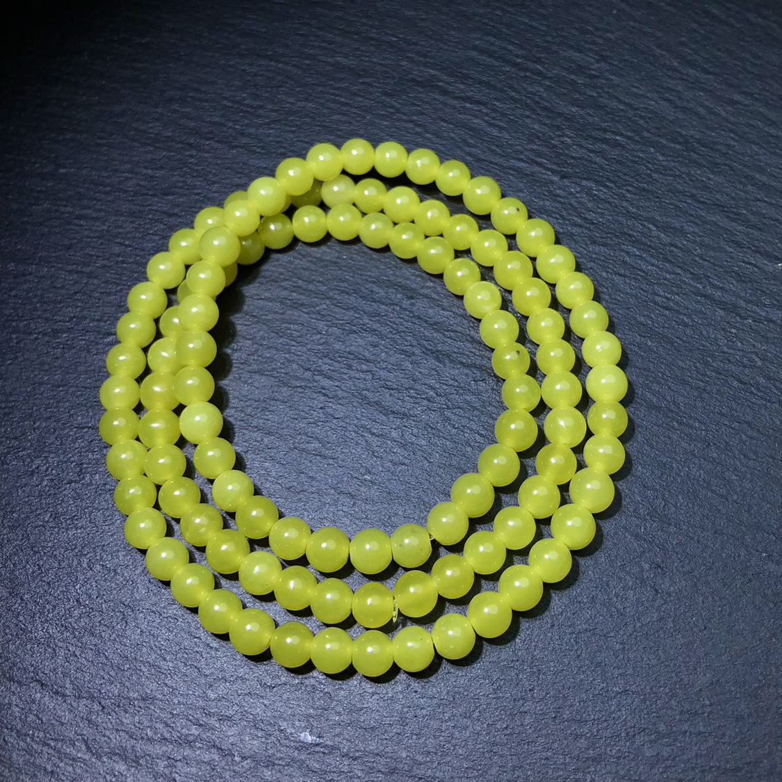 RR0257 天然岫玉三圈手链5-6mm多圈岫岩玉简约青提色蛇纹玉不包邮