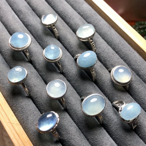 T241 天然海蓝宝戒指随机发