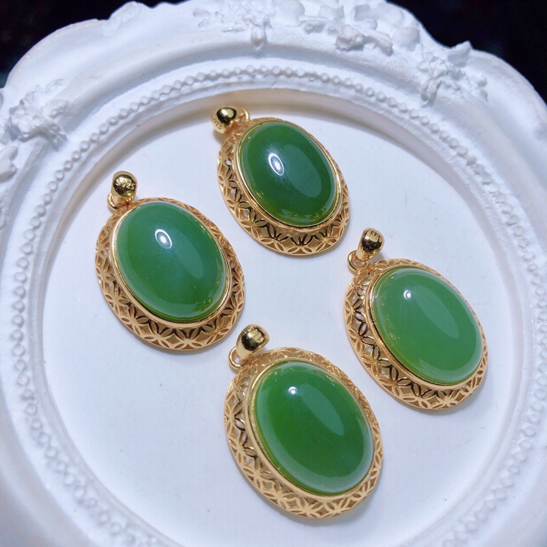 AA0950 天然和田玉碧玉蛋面吊坠粉绿猫眼s925银28/17mm男女挂件