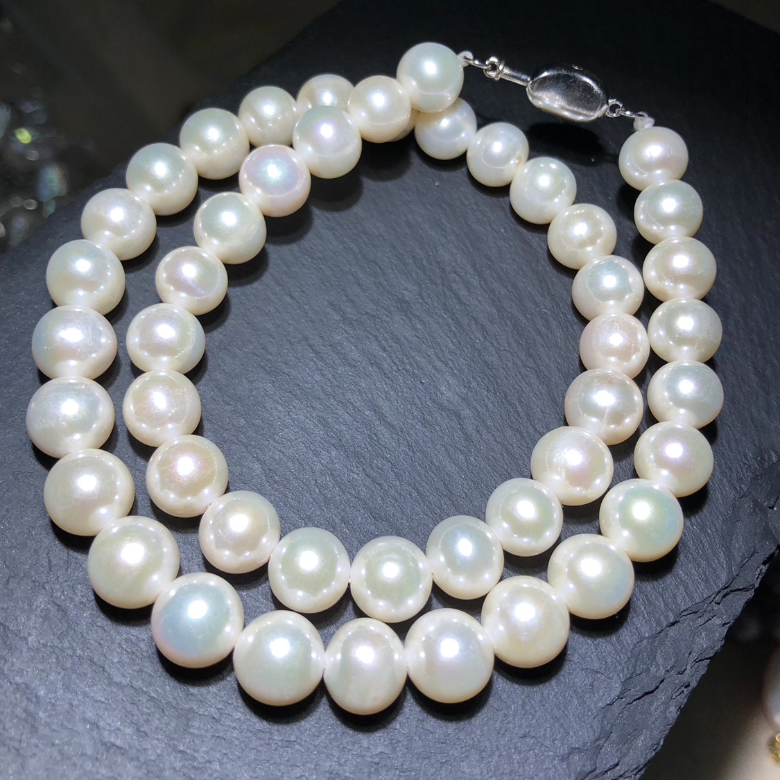 天然白珍珠项链妈妈链锁骨链高光近圆首饰长链