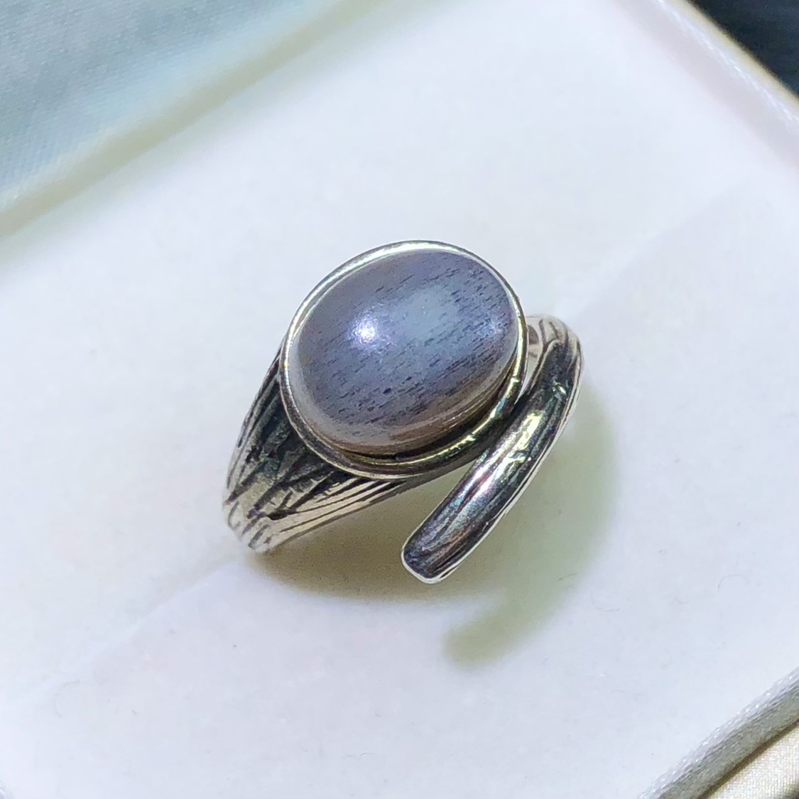 QQ0889 天然黑骨干三轮太阳石戒指活口黑金9/11mm设计款