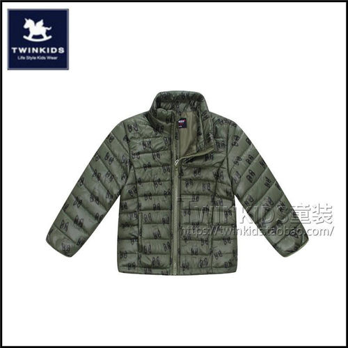 小木马童装冬款新品TWINKIDS专柜