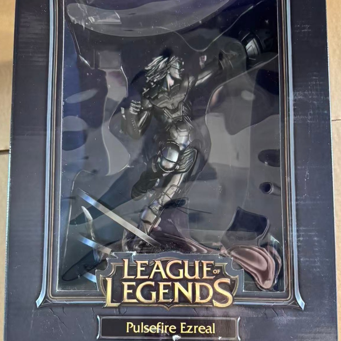 英雄联盟LOL伊泽瑞尔EZ手办雕塑