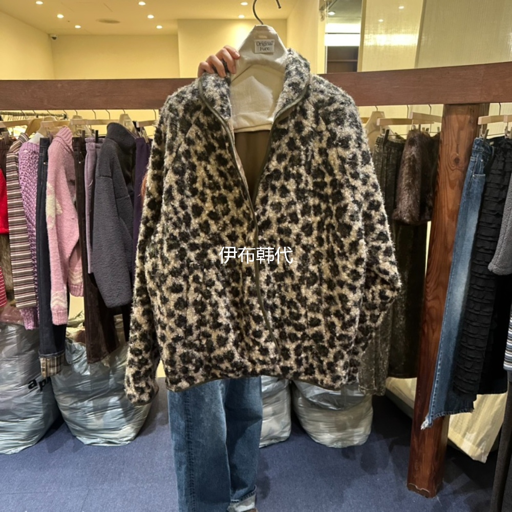 翻领仿羊羔毛拉链豹纹保暖外套