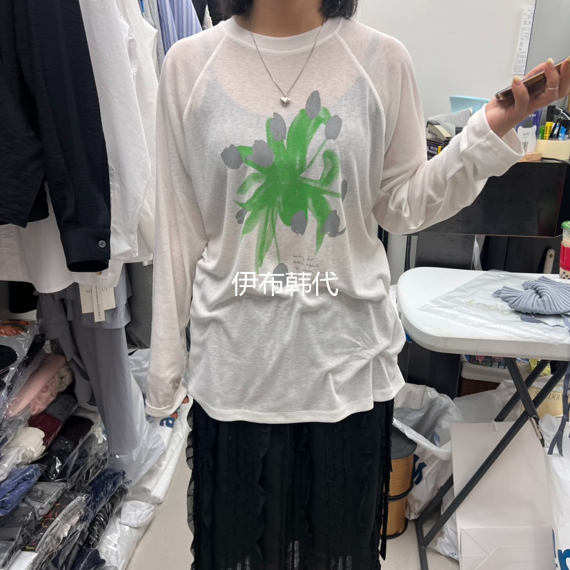 SOLD OUT韩国东大门正品代购25春款 超薄微透花朵插肩宽松长袖T恤