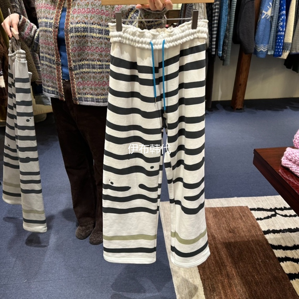 松紧腰休闲宽条纹直筒裤卫裤