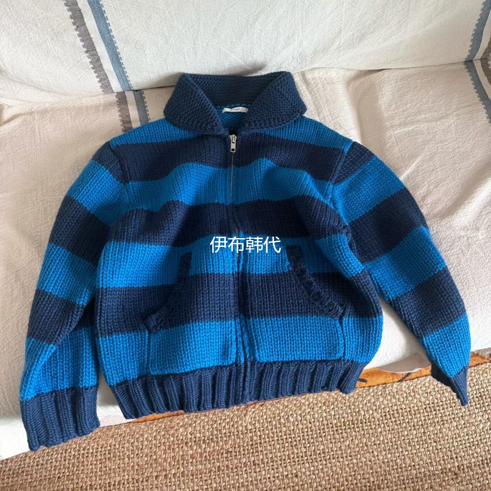 翻领宽条纹拉链羊毛针织开衫毛衣