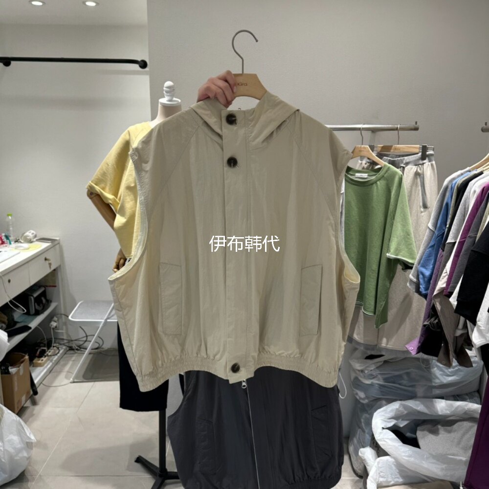 IN KIRA韩国东大门正品代购26春款 连帽纯色休闲纽扣马夹坎肩女