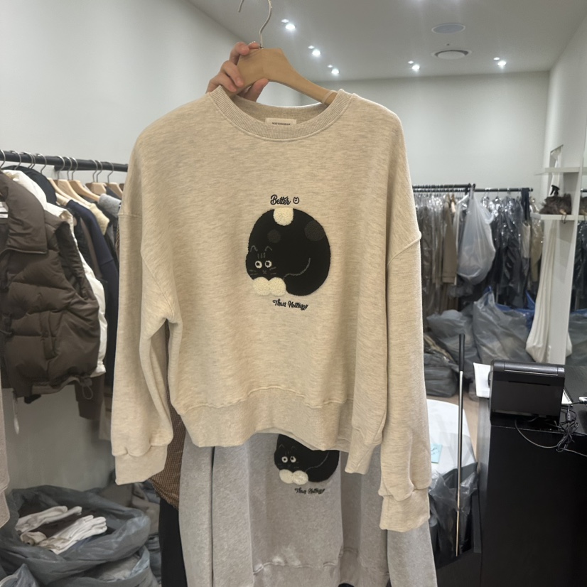 冬款圆领卡通小黑猫加绒卫衣