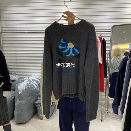 圆领休闲花朵毛针织衫毛衣
