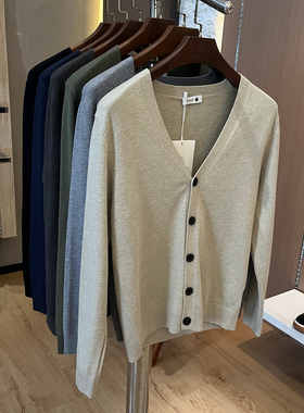 13051  秋冬男士纯色针织衫开衫毛衣 6130-5556