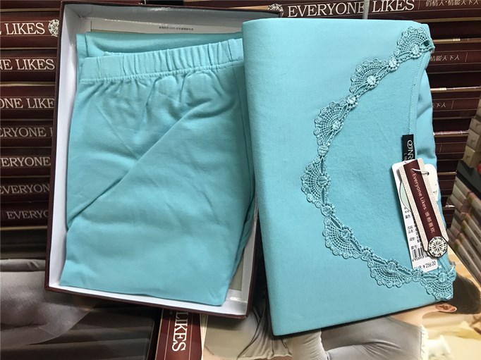 俏品牌正品包邮新品女长绒棉舒毛纯色蕾丝圆领保暖内衣套装86063