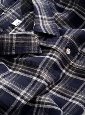 格子衬衫男秋季新款2022宽松长袖青年衬衫藏青大方格外套磨毛外套