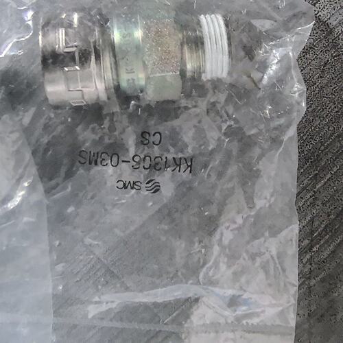议价全新原装SMC快接头 KK130S-03MS，3个一起出，未