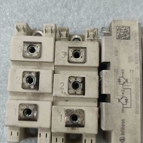 议价eUpeC模块，型号BSM100GB 120DN2K，打包出