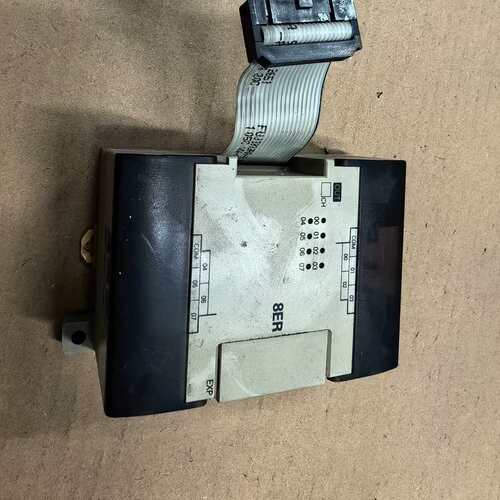 议价欧姆龙PLC CPM1A-8ER，原装拆机，8点晶体管输出，