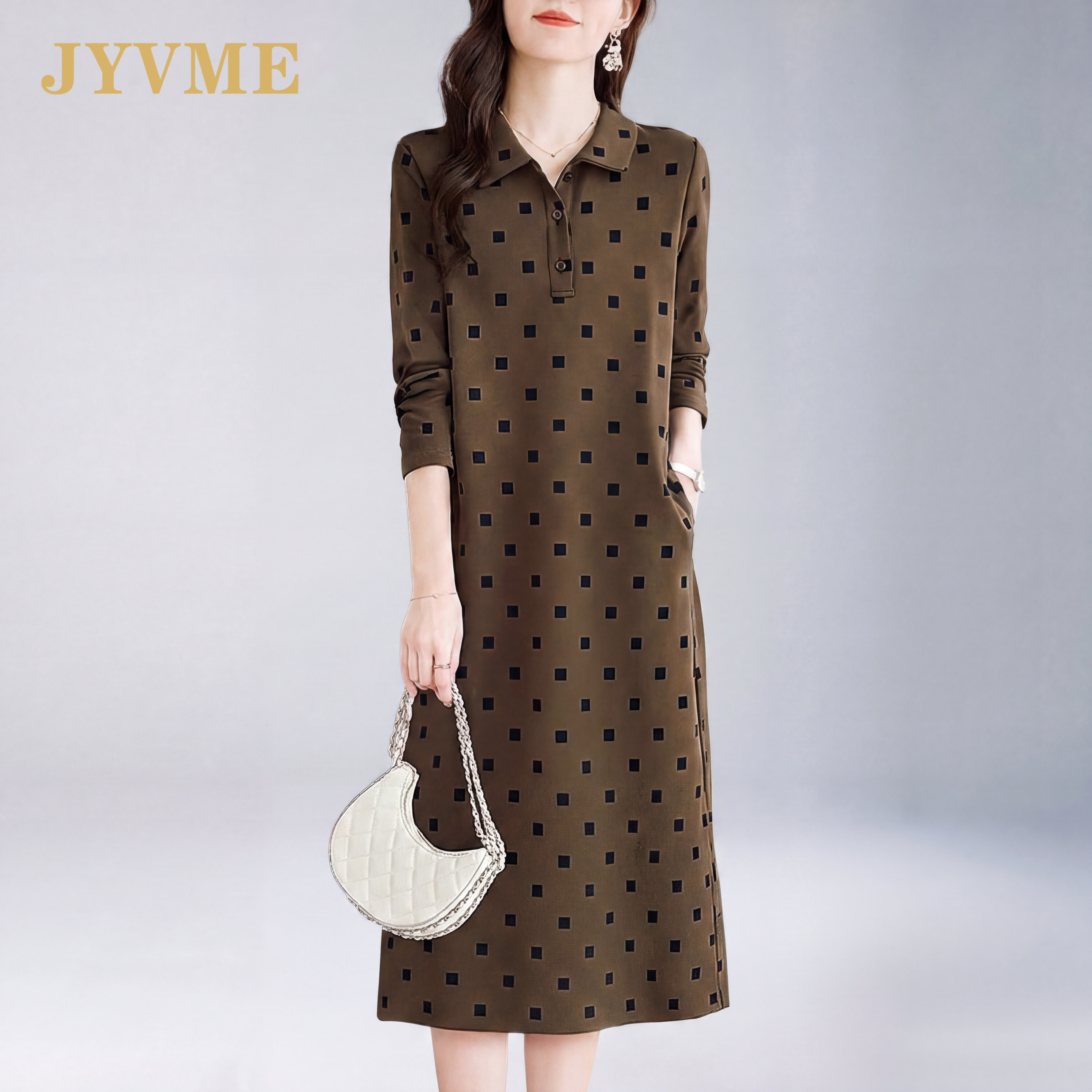 JyVme轻奢大码印花POLO领连衣裙女2026秋季新款高级感气质减龄裙