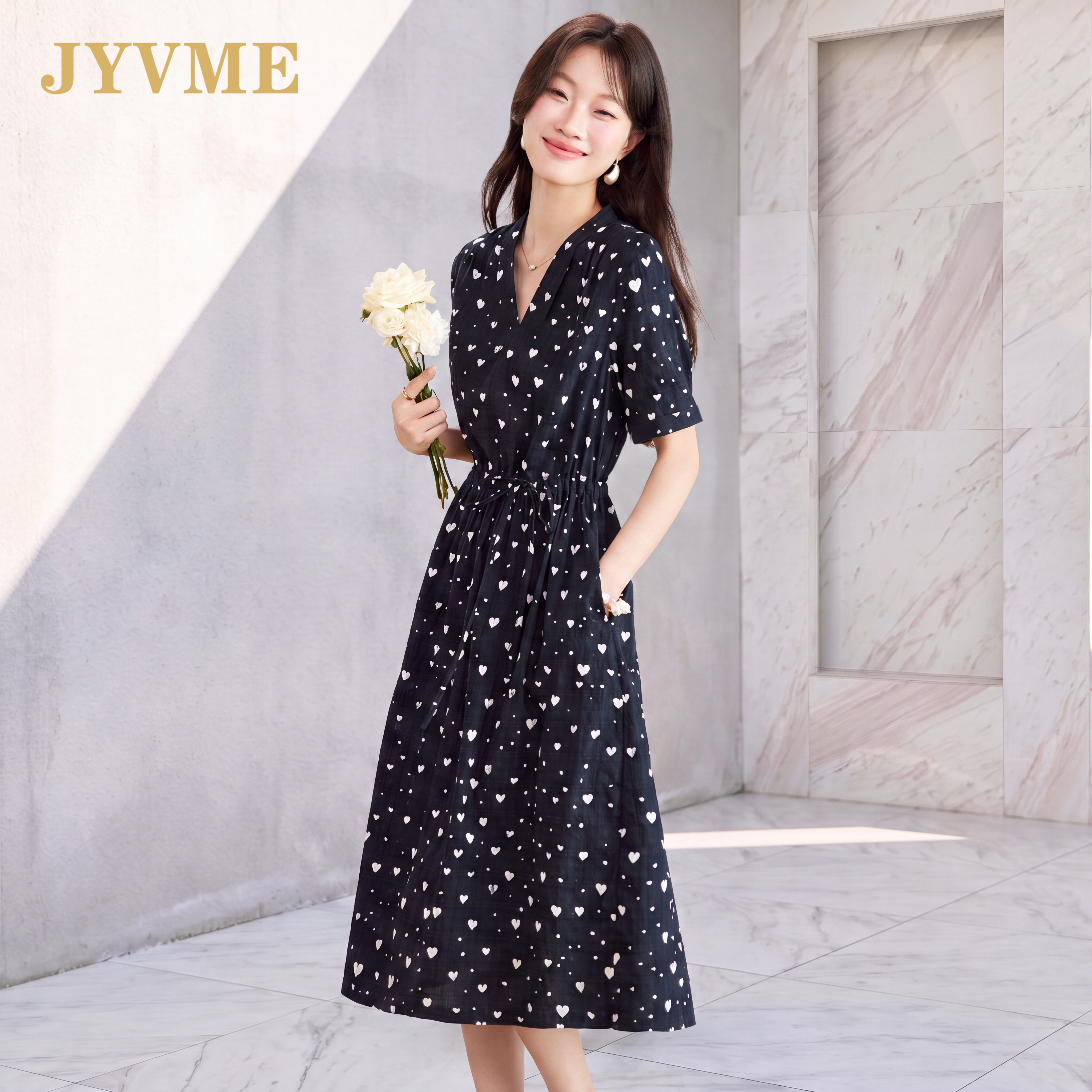 JyVme轻奢法式连衣裙女2026新款夏季收腰显瘦碎花中长款纯棉裙子