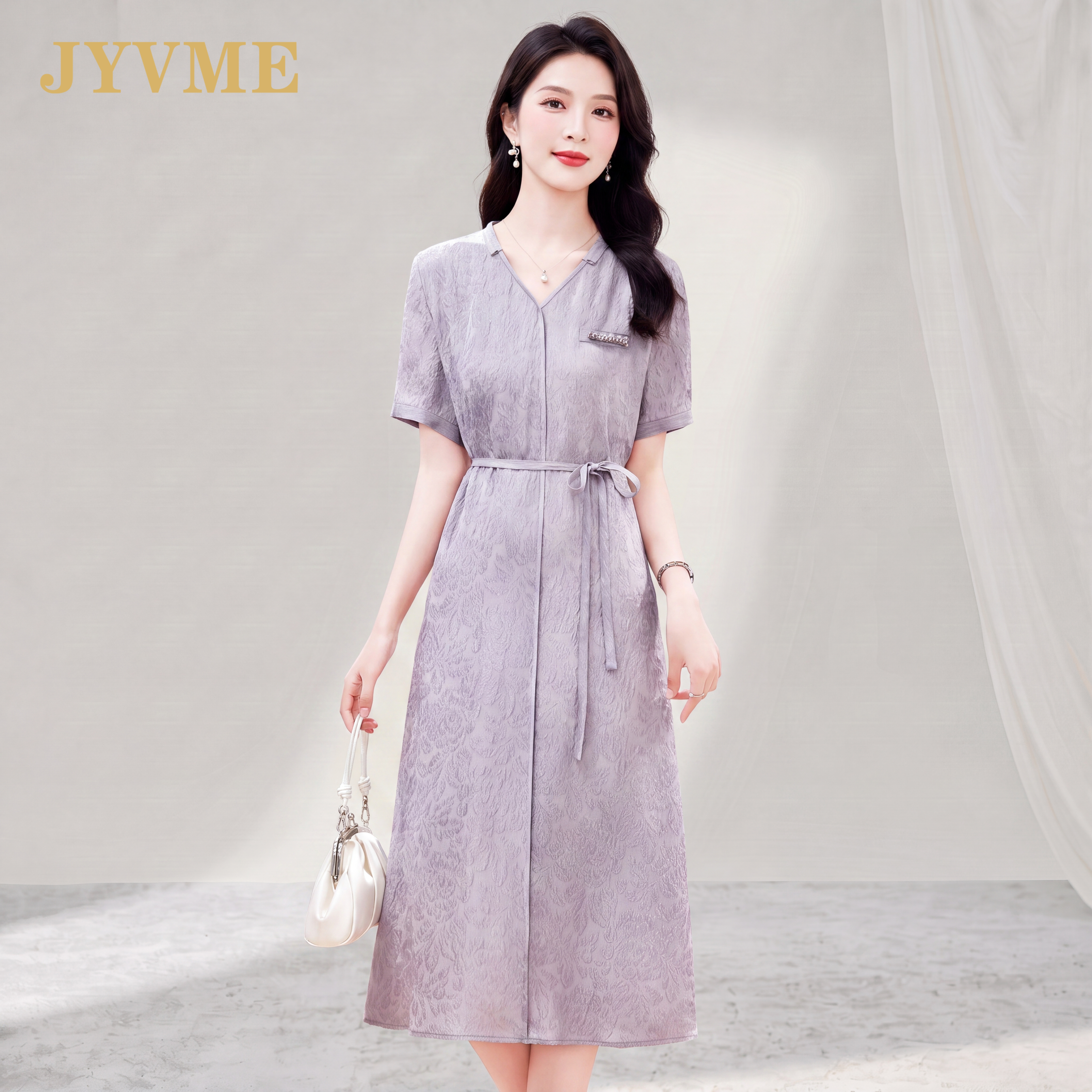JyVme轻奢真丝连衣裙女中长款2026新款夏季大码V领桑蚕丝裙子收腰