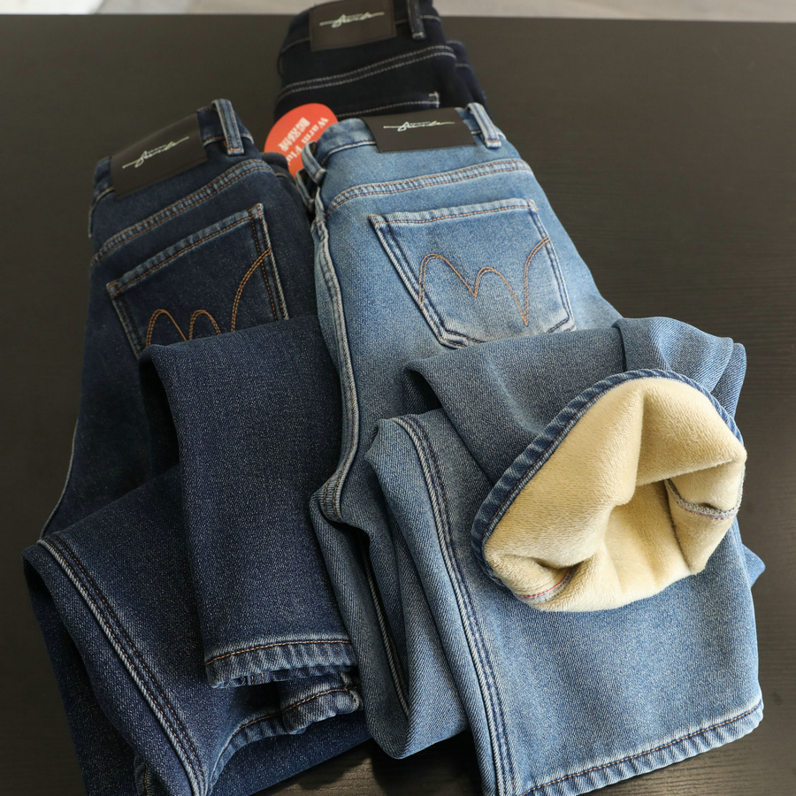 高级感直接拉满！加绒加厚直筒牛仔裤女冬季小个子高腰九分法棍裤