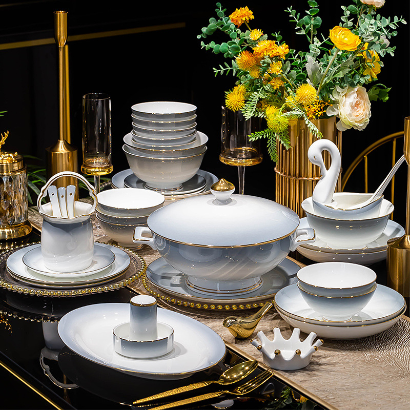 碗碟套装2023新款景德镇陶瓷乔迁送礼骨瓷餐具碗盘子餐具手工釉彩