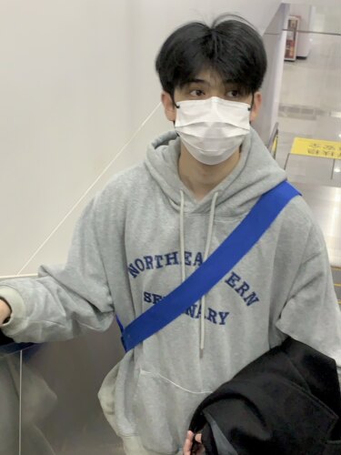 酒红色连帽卫衣卫宽松卫衣