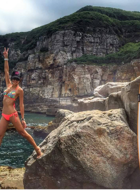 coritiv小胸A杯聚拢三点式比基尼暴露荧光色黄色性感冲浪度假泳衣