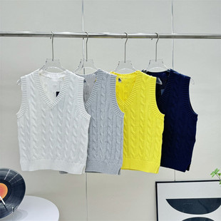 女士纯棉大麻花织V领套头针织衫马甲 秋冬成人女款无袖毛衣