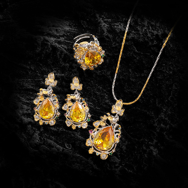 黄水晶高级感项链戒指耳钉三件套