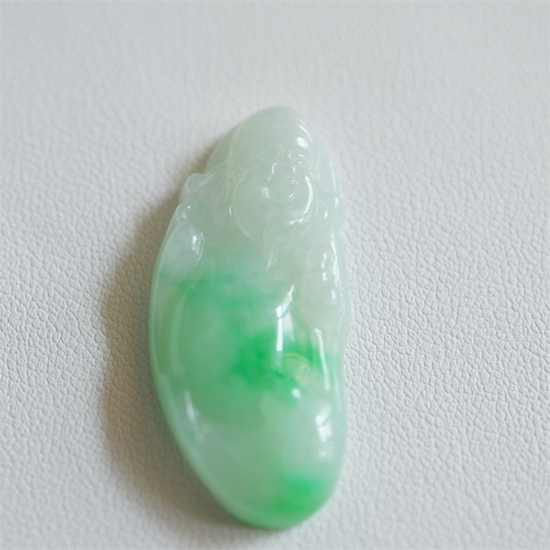 A货天然翡翠玉吊坠糯种阳绿色财神吊坠招财进宝平安幸福