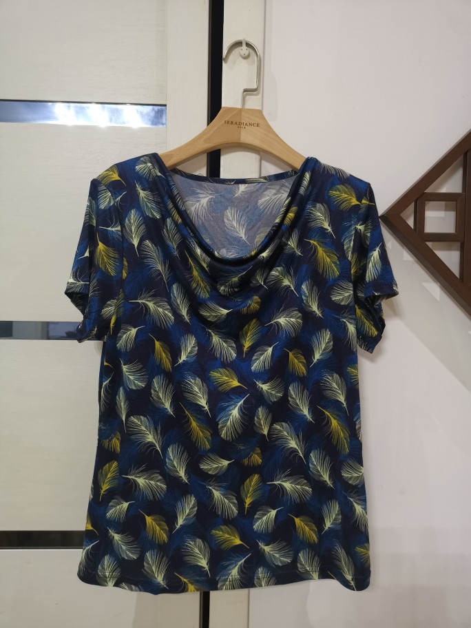 仙仙100%桑蚕丝针织真丝上衣羽毛花真丝荡领短袖套头衫B5