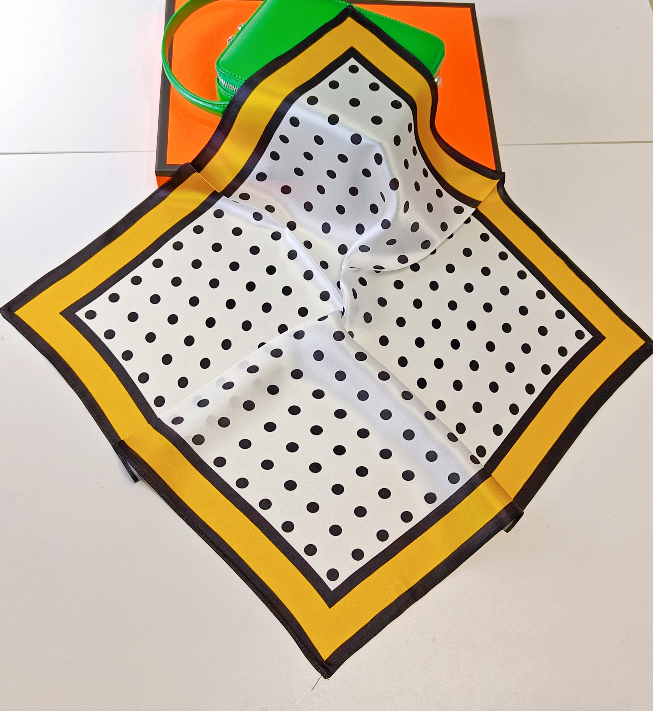 微瑕疵100%桑蚕丝真丝丝巾小方巾女杭州丝绸高级装饰围巾