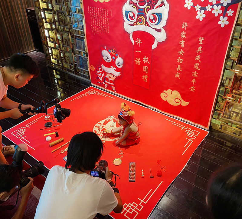 周岁宴国潮中式红色拍照墙海报