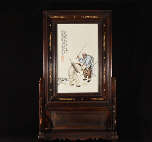 民国珠山八友王琦绘粉彩瞎闹一场瓷板画砚屏桌屏